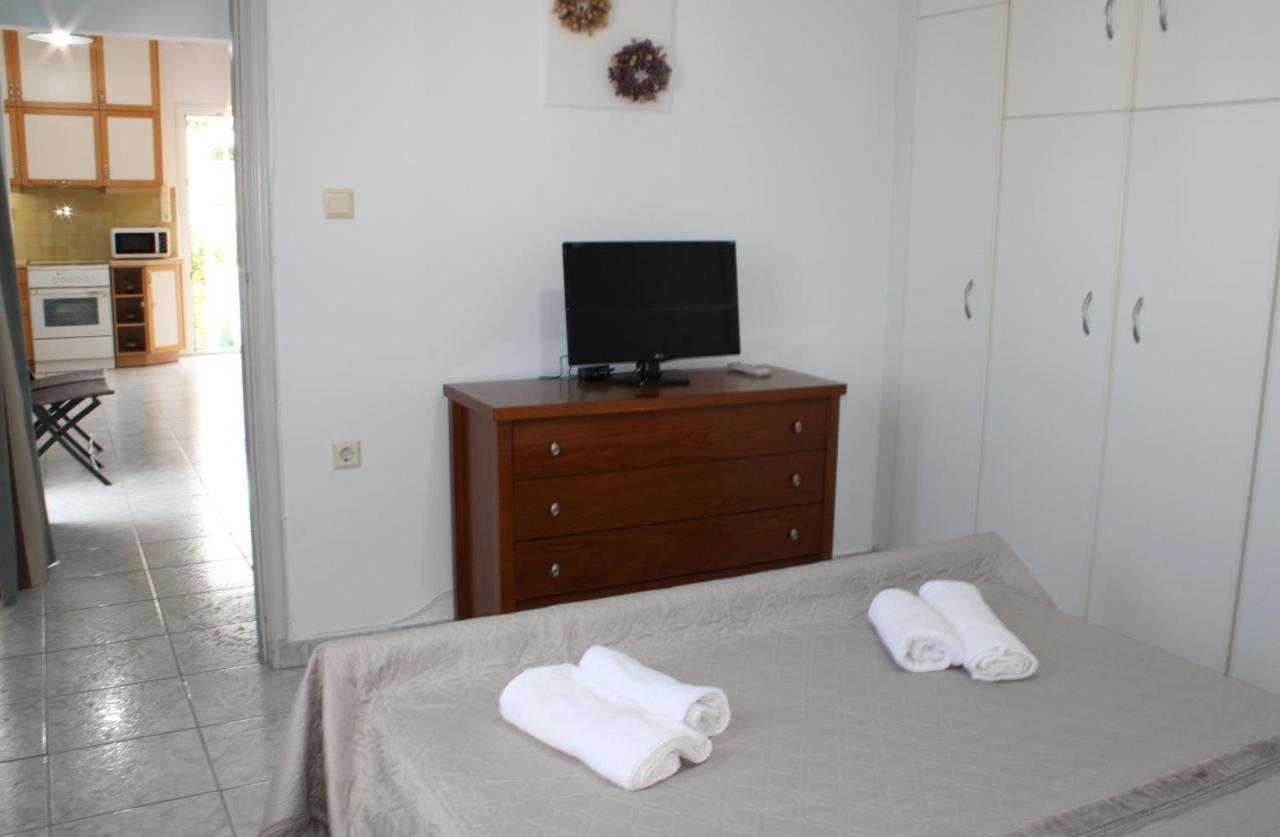 Stardust, The Studio Apartamento Adamantas  Exterior foto